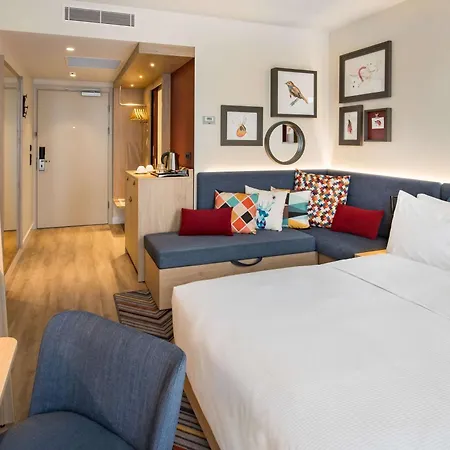 Hotel Hampton By Hilton Riga Airport 3*
